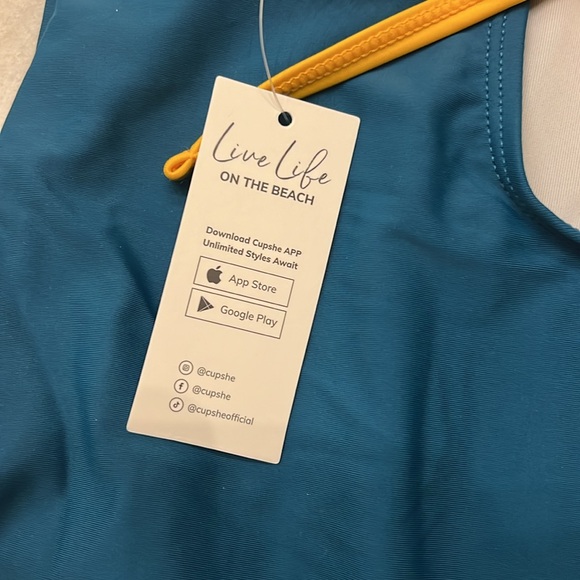 NEW Cupshe One Piece Bathing Suit - Picture 6 of 8